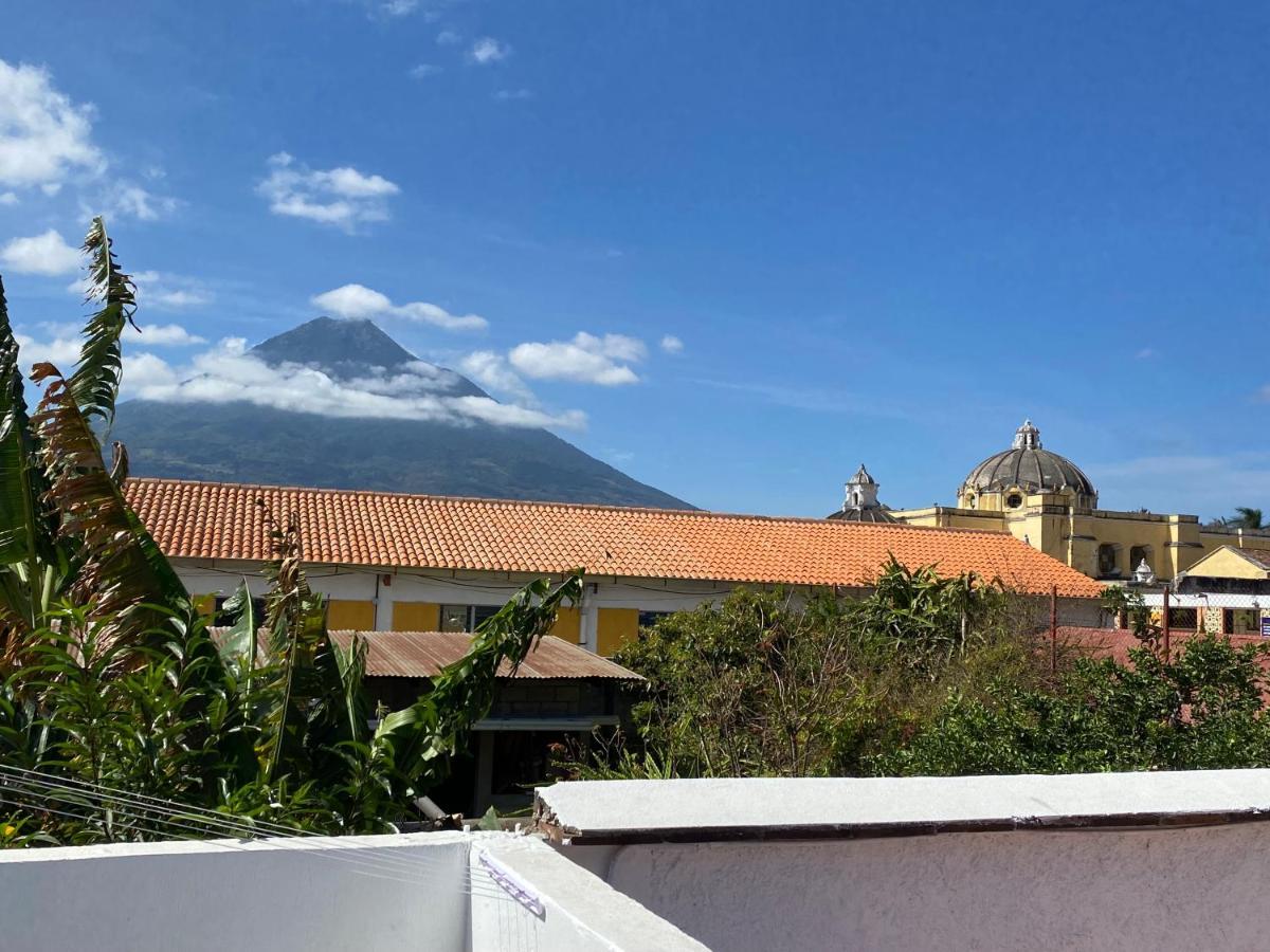 Parador De Antigua Екстериор снимка